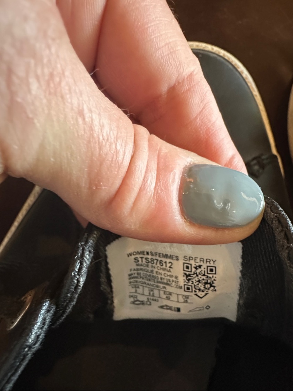 Sperry black sneakers size 9 - Picture 4 of 4
